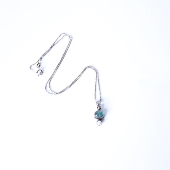 • the vtg stacked gemstone pendant - Picture 2 of 7